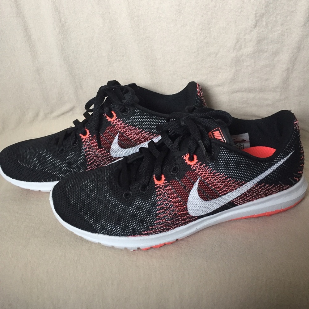 Nike Flex Fury running shoe